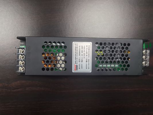 الكفاءة محول الطاقة المقاوم للدش الخروج الوحيد 100W 12V DC IP67 معتمد 8.3A